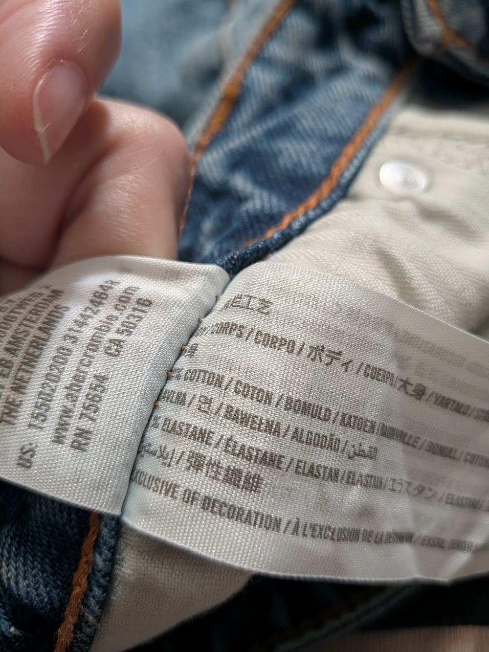 Abercrombie & Fitch Light Wash Distressed Mom Jeans - Curve Love - Picture 12 of 12